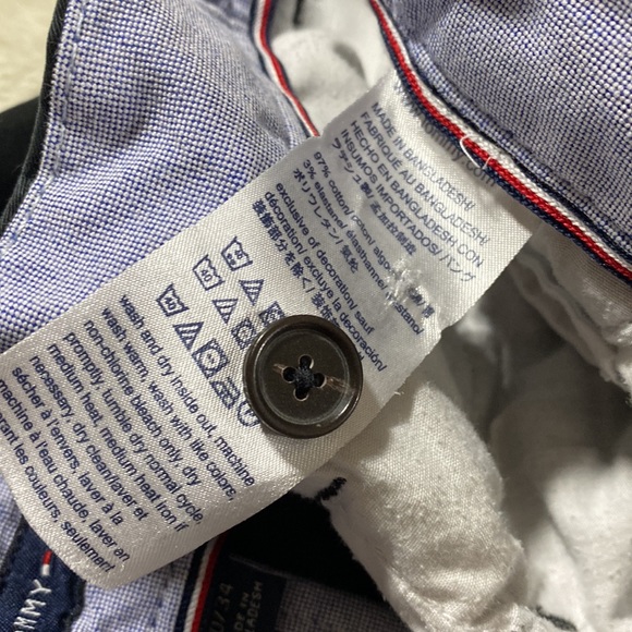 Black Tommy Hilfiger Chino Pants - 40x34 - Picture 7 of 7